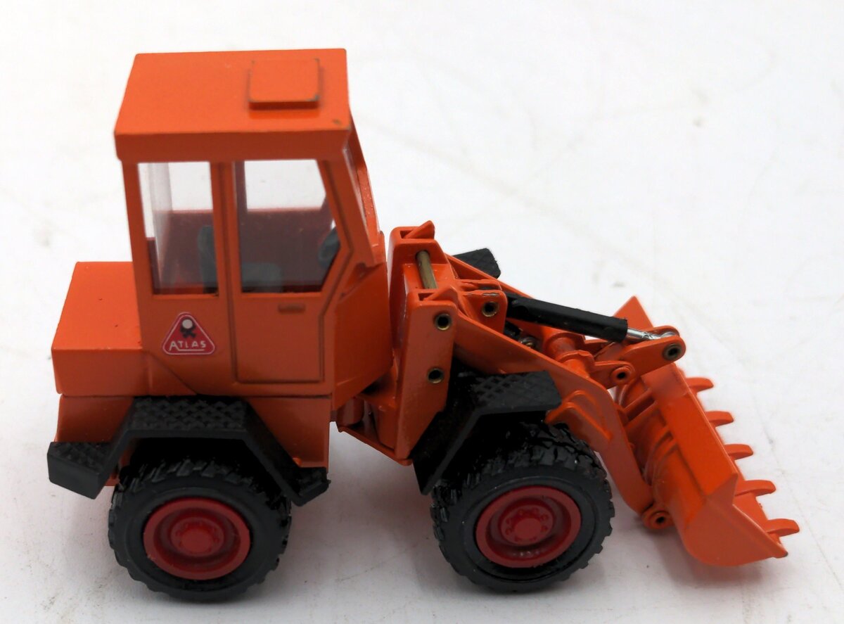 NZG 195 1:50 Scale Diecast Atlas Radlader AR 41B Wheel Loader EX