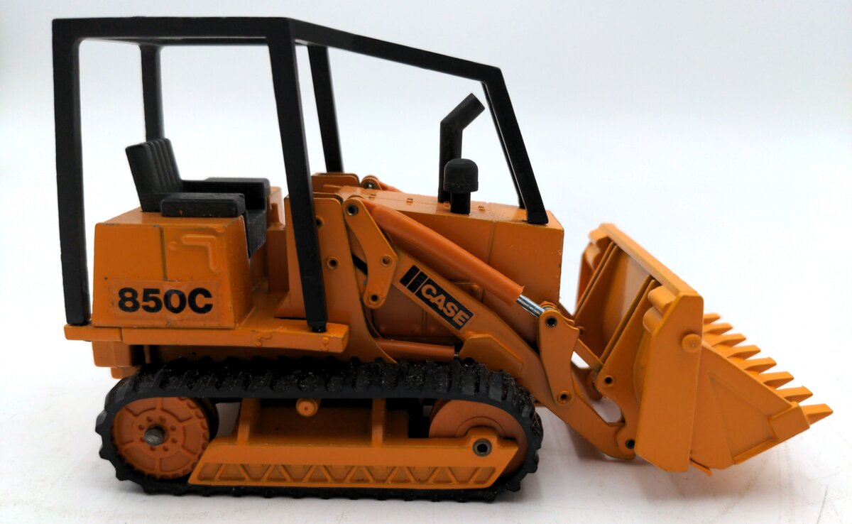 NZG 208 1:35 Scale Diecast Case 850C Loader EX