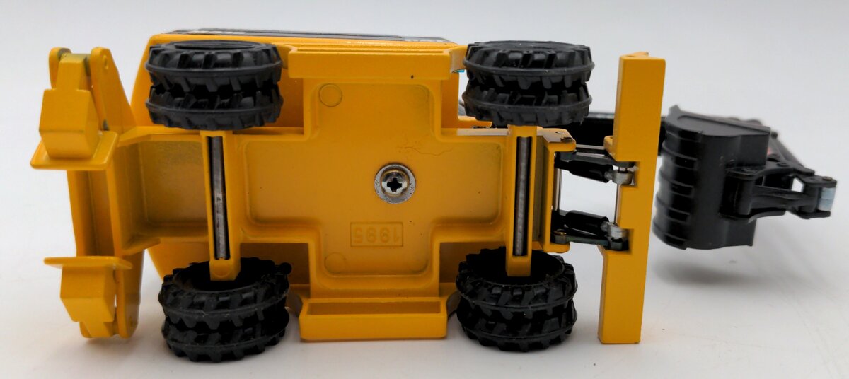 NZG 405/03 1:50 Scale Diecast Caterpillar M318 Wheeled Excavator LN/Box
