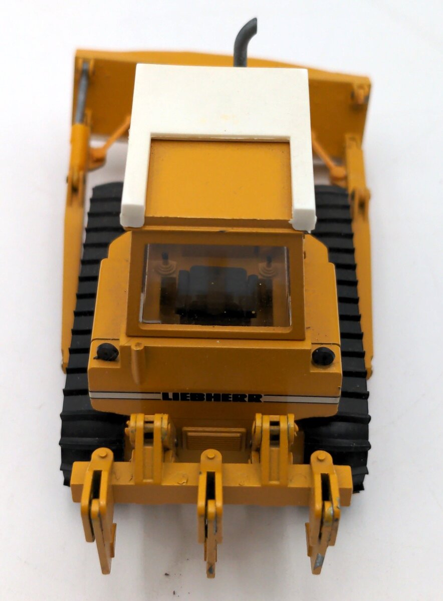 Conrad 2801 1:50 Scale Diecast Liebherr PR 731 Dozer VG/Box