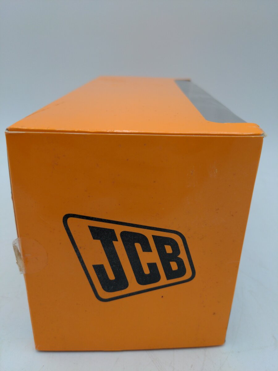 Motorart 13137 1:50 JCB Excavator JS220 LN/Box