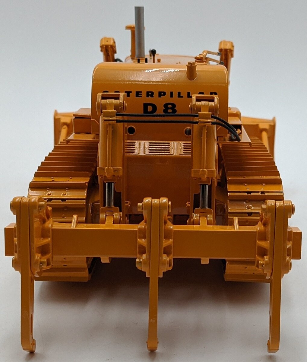 CCM 1:24 Scale BRASS D8 Series Caterpillar DH8 46A Track Type Tractor NIB