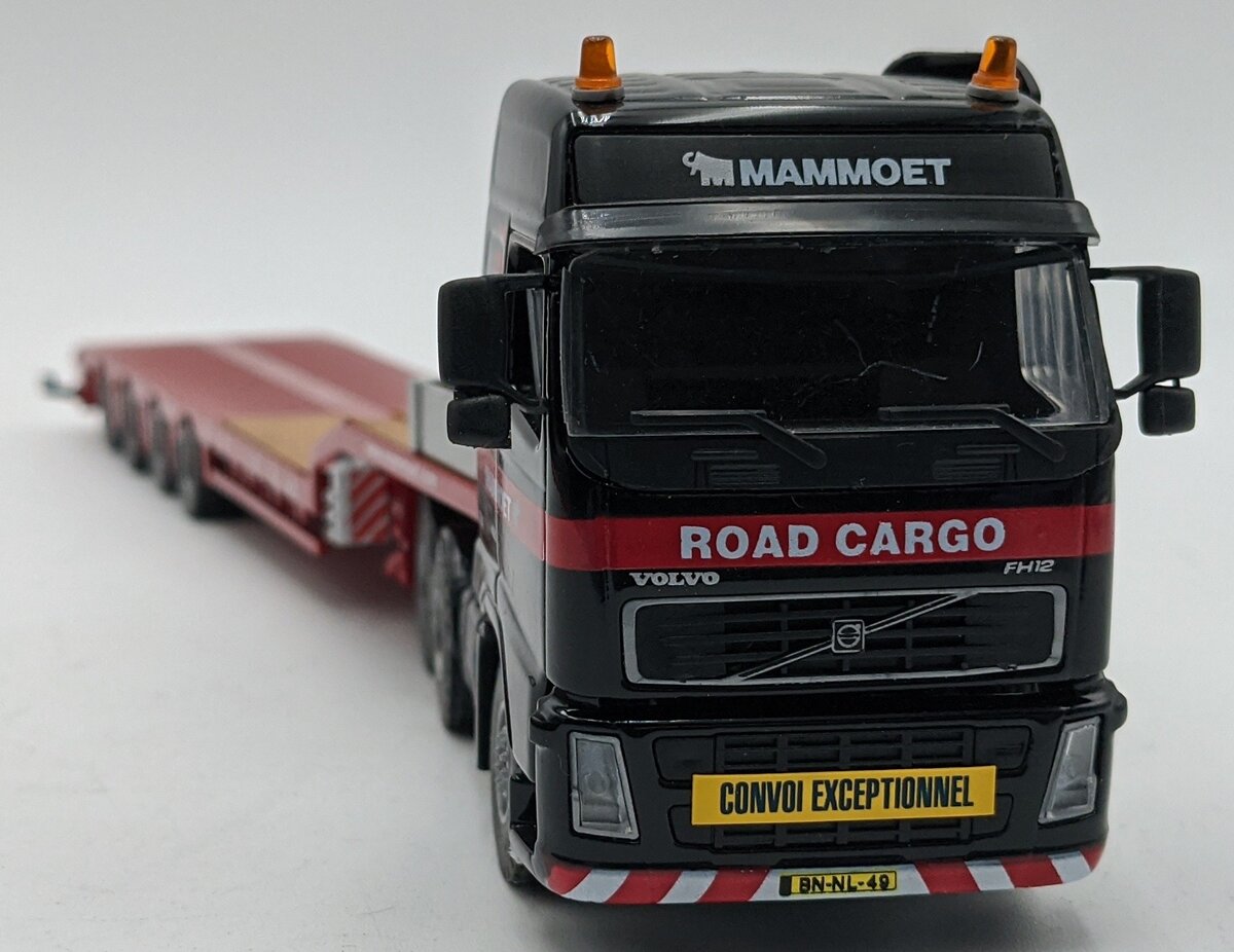 Lion Toys 119911 1:50 Scale Diecast Volvo FH12 w/ Lowloader  - Mammoet NIB