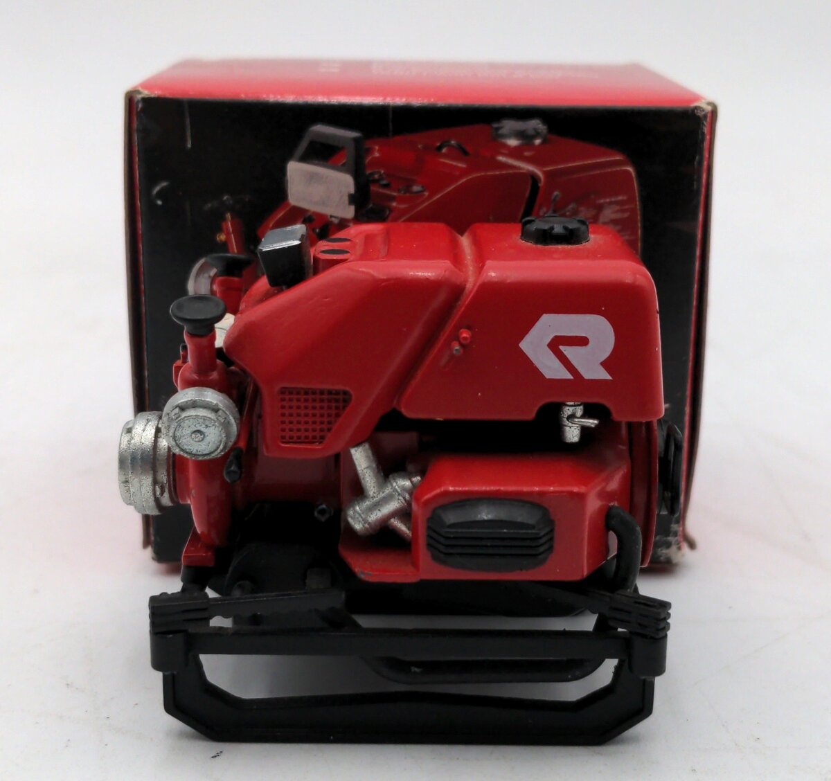 FOX 5403 1:15 Scale Diecast Rosenbauer Portable Fire Pump NIB