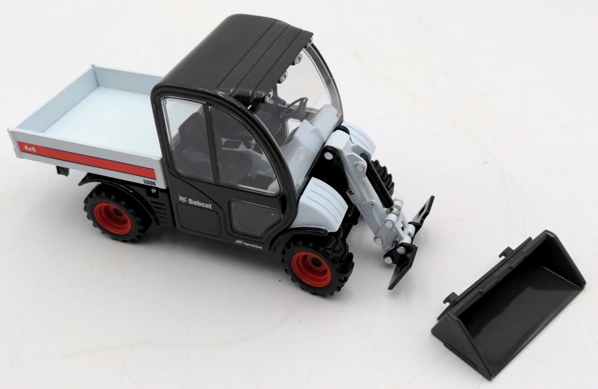 Wan Ho 7102738 1:25 Scale Diecast Bobcat 5600 Toolcat Utility Work Machine NIB