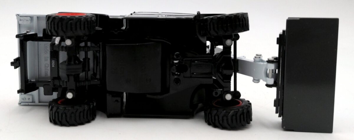 Wan Ho 7102738 1:25 Scale Diecast Bobcat 5600 Toolcat Utility Work Machine NIB