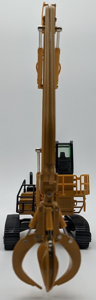 Norscot 55122 1:50 Caterpillar W345B Material Handler with Work Tools NIB