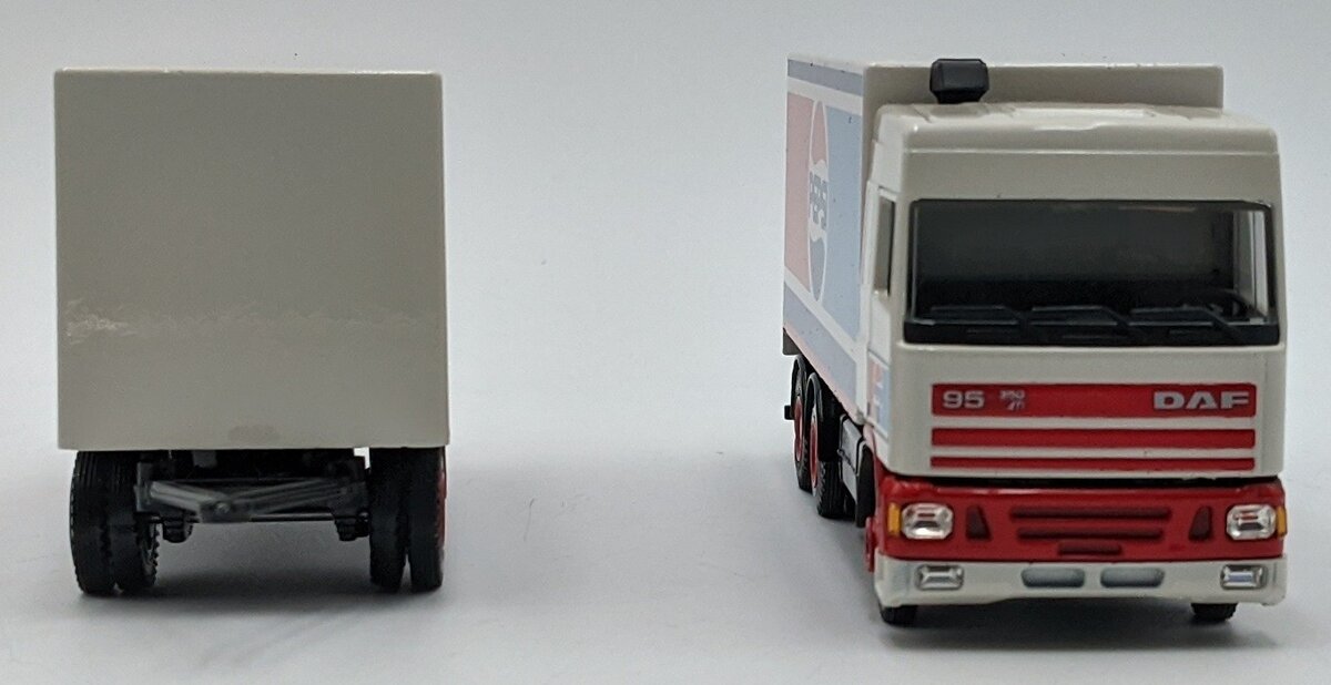 Lion Toys 74 1:43 Scania Pepsi Truck W/Trailer NIB