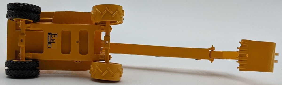 EMD EMDN129 1:50  Broyt Wheeled Excavator NEW