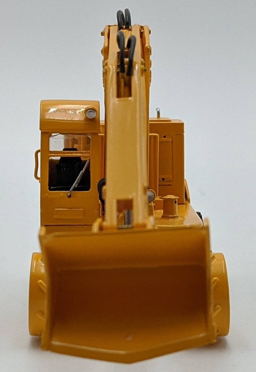 EMD EMDN128G 1:50 Broyt X2 Wheel Shovel NEW