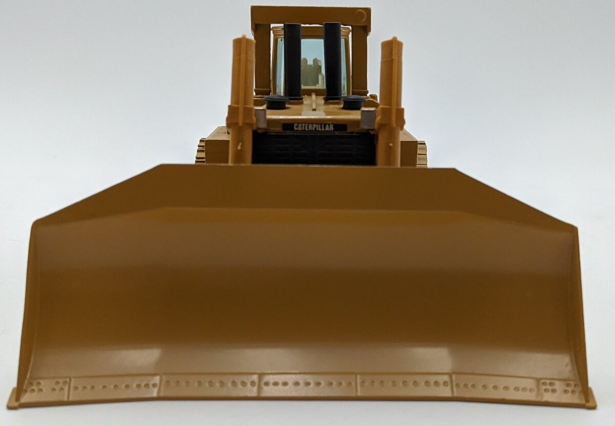 Conrad 2854 1:50 Cat D11N Track-Type Tractor With Impact Ripper NIB