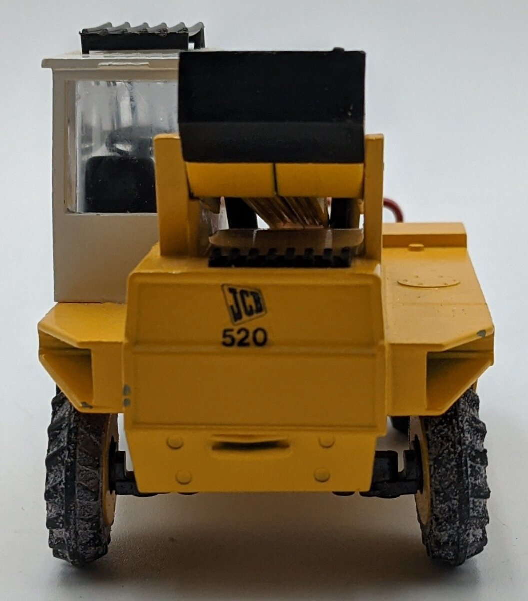 NZG 175 1:35 CB 520 Telescopic Handler NIB