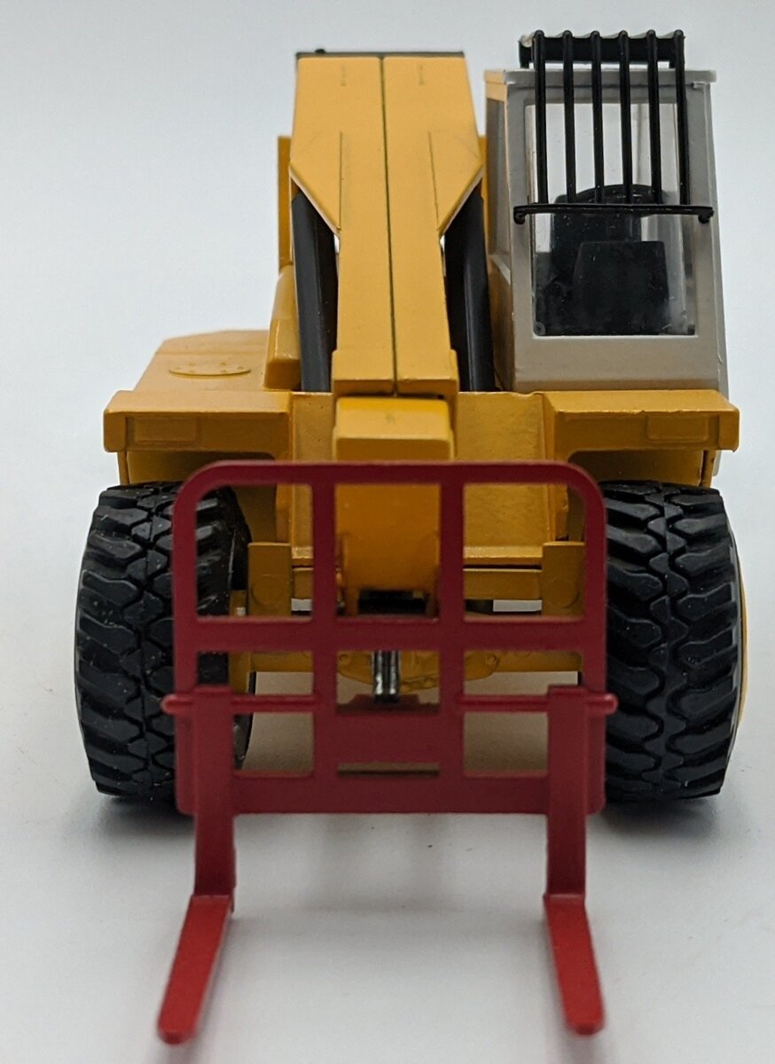 NZG 175 1:35 CB 520 Telescopic Handler NIB