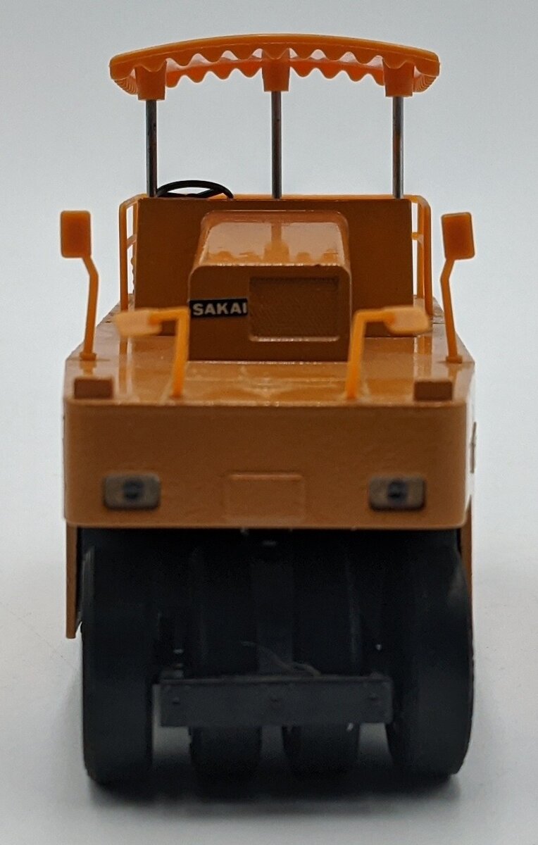 Yonezawa Toys K-12 1:40 Diecast Sakai TS 150 Tire Roller NIB