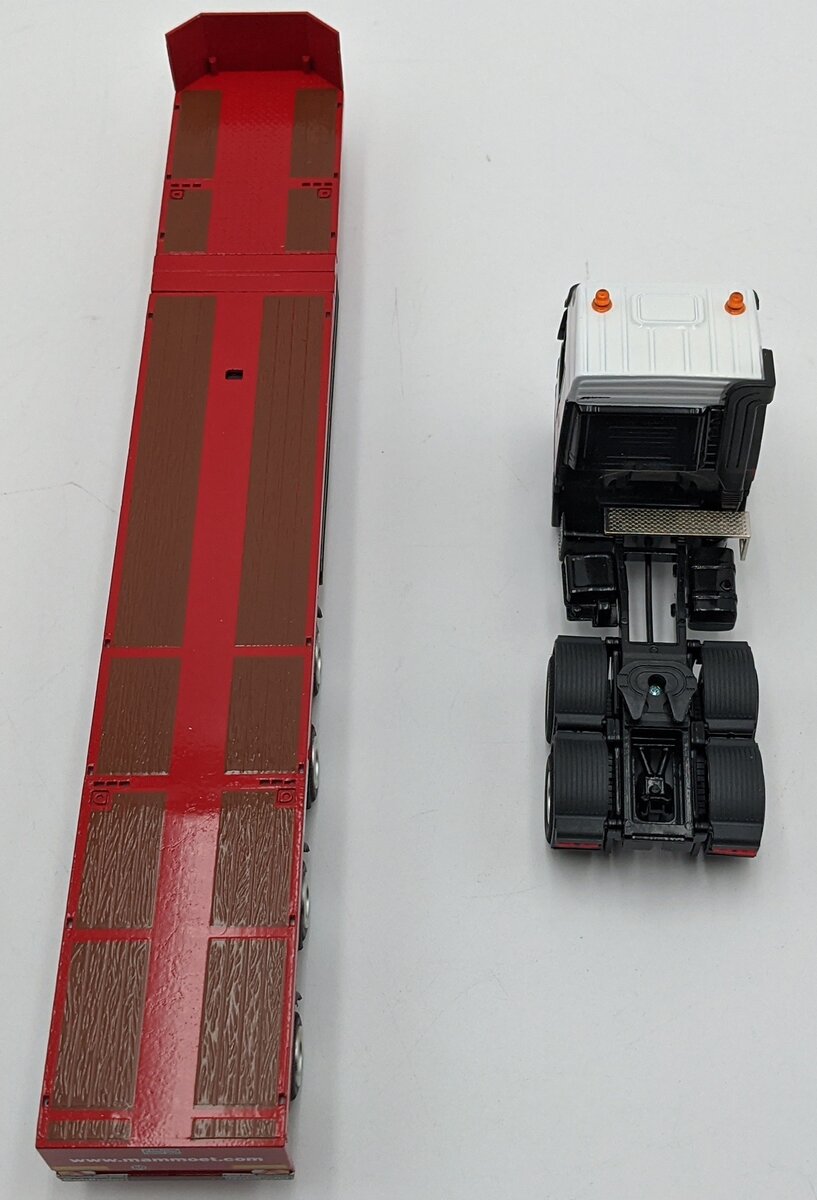 Conrad 40140/02 1:50 Mercedes Actros W/Goldhofer Trailer - Mammoet NIB