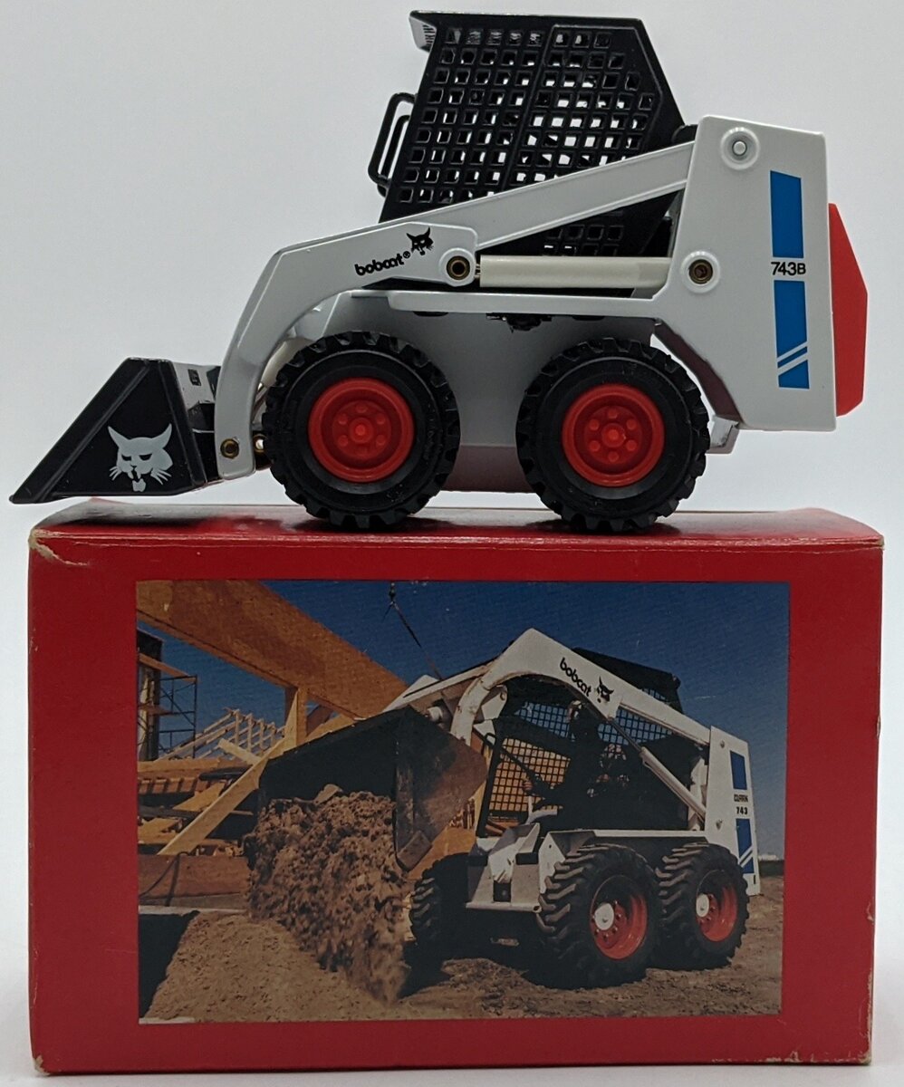 Melroe 4431 1:19 Bobcat 743 Loader NIB