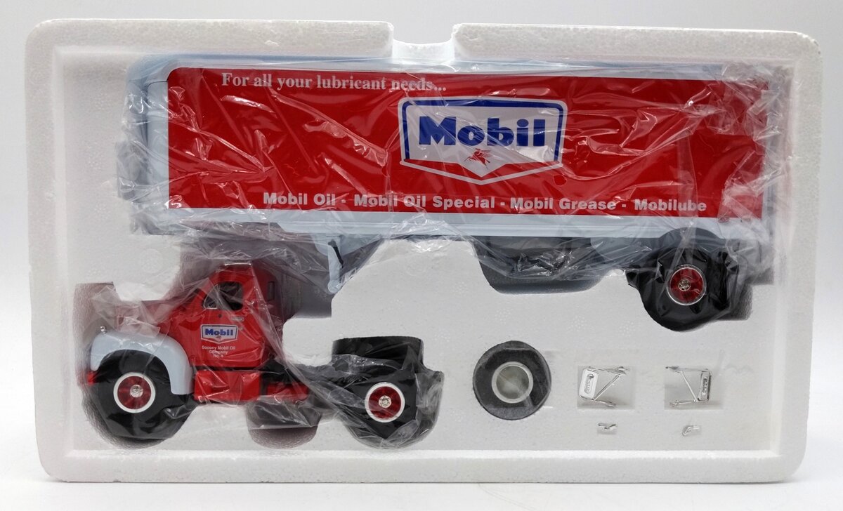 First Gear 19-1556 1:34 Diecast Model B-6 1960 Mobil Oil Mack Tractor & Trailer NIB