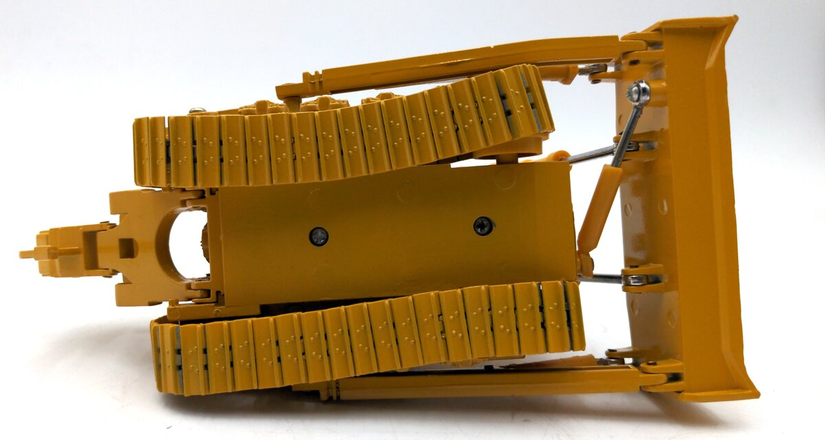 HBXG SD8 1:50 Scale Die-Cast Crawler Bulldozer VG