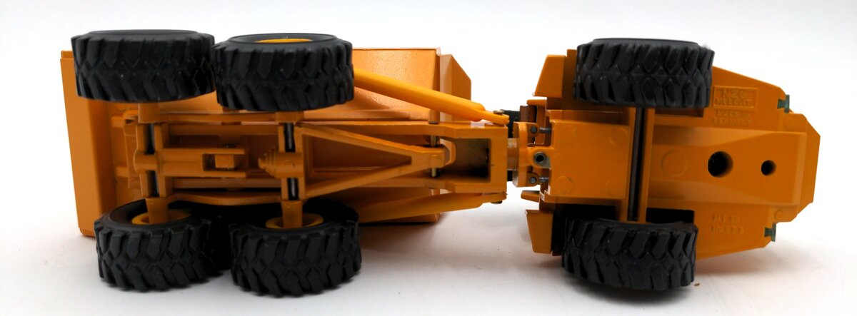 NZG 365 1:50 Scale Diecast Volvo A25B Dump Truck NIB