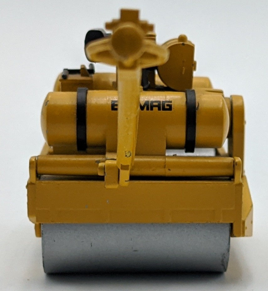NZG 248 1:20 Scale Diecast Bomag BW 90S Roller VG/Box