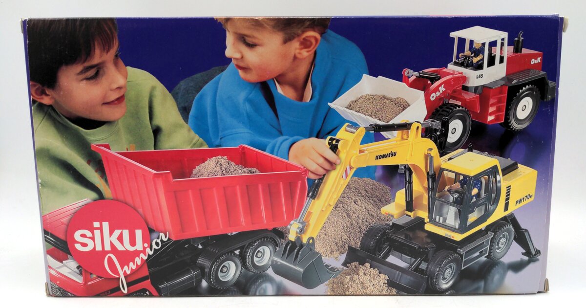 Siku 6620 Komatsu PW170ES Mobile Excavator Toy NIB
