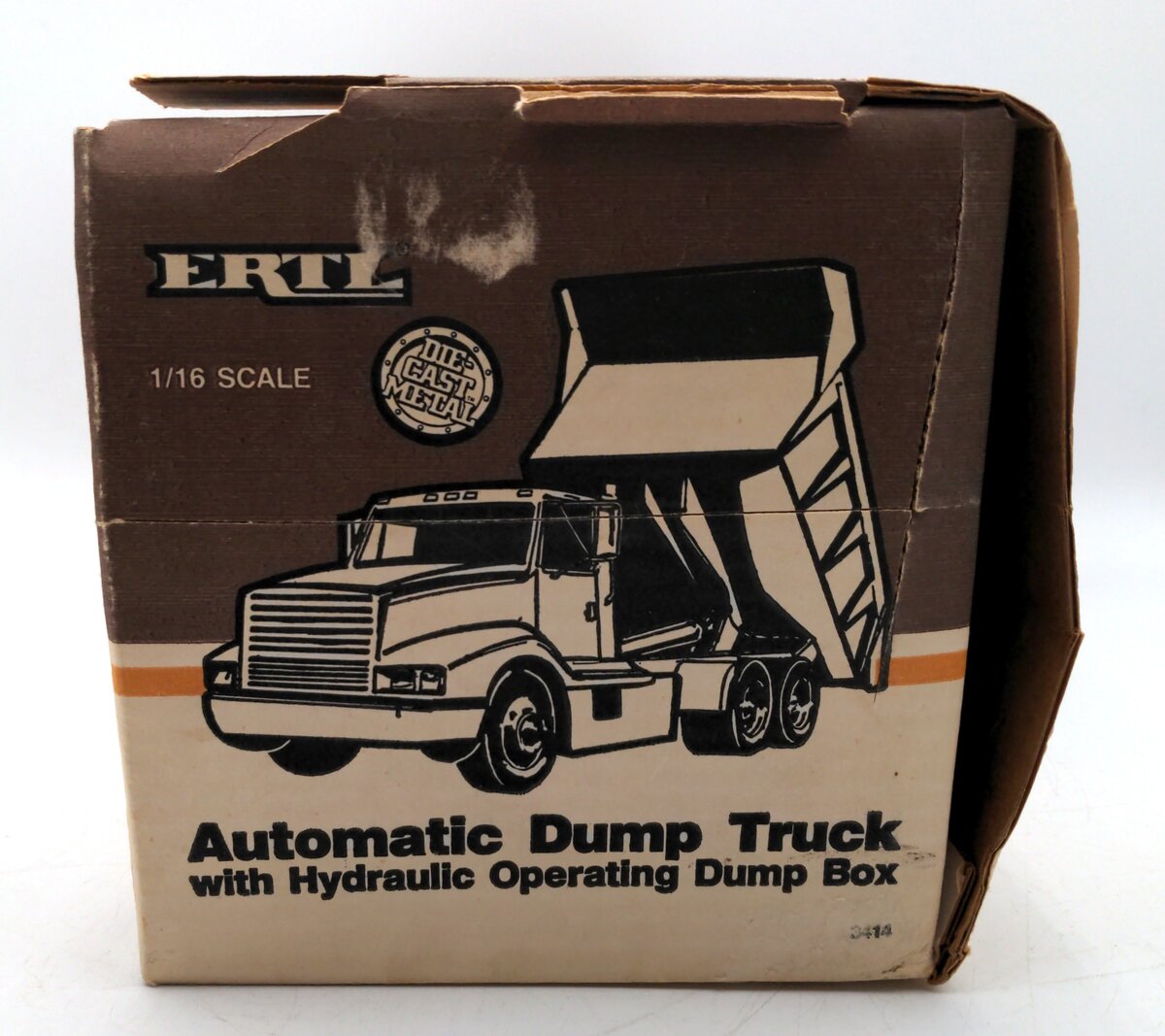 Ertl 3414 1:16 Scale McClinton Anchor Automatic Dump Truck NIB