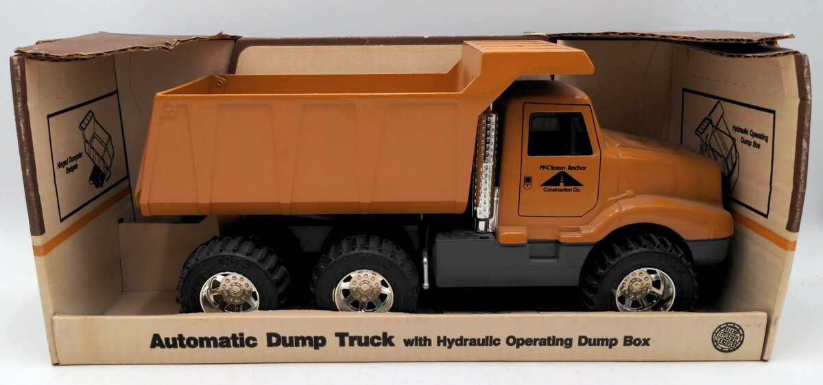 Ertl 3414 1:16 Scale McClinton Anchor Automatic Dump Truck NIB