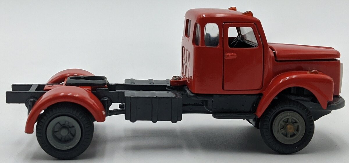ARPRA Supermini D7 Arpra D7 1:50 Scania L111 Semi Tractor Orange NIB