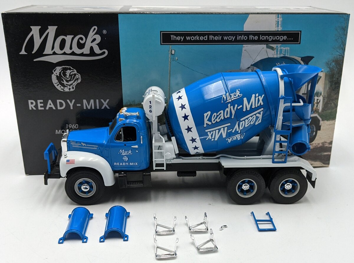 First Gear 19-2736 1:34 Ready-Mix 1960 Mack Model B-61 Mixer NIB