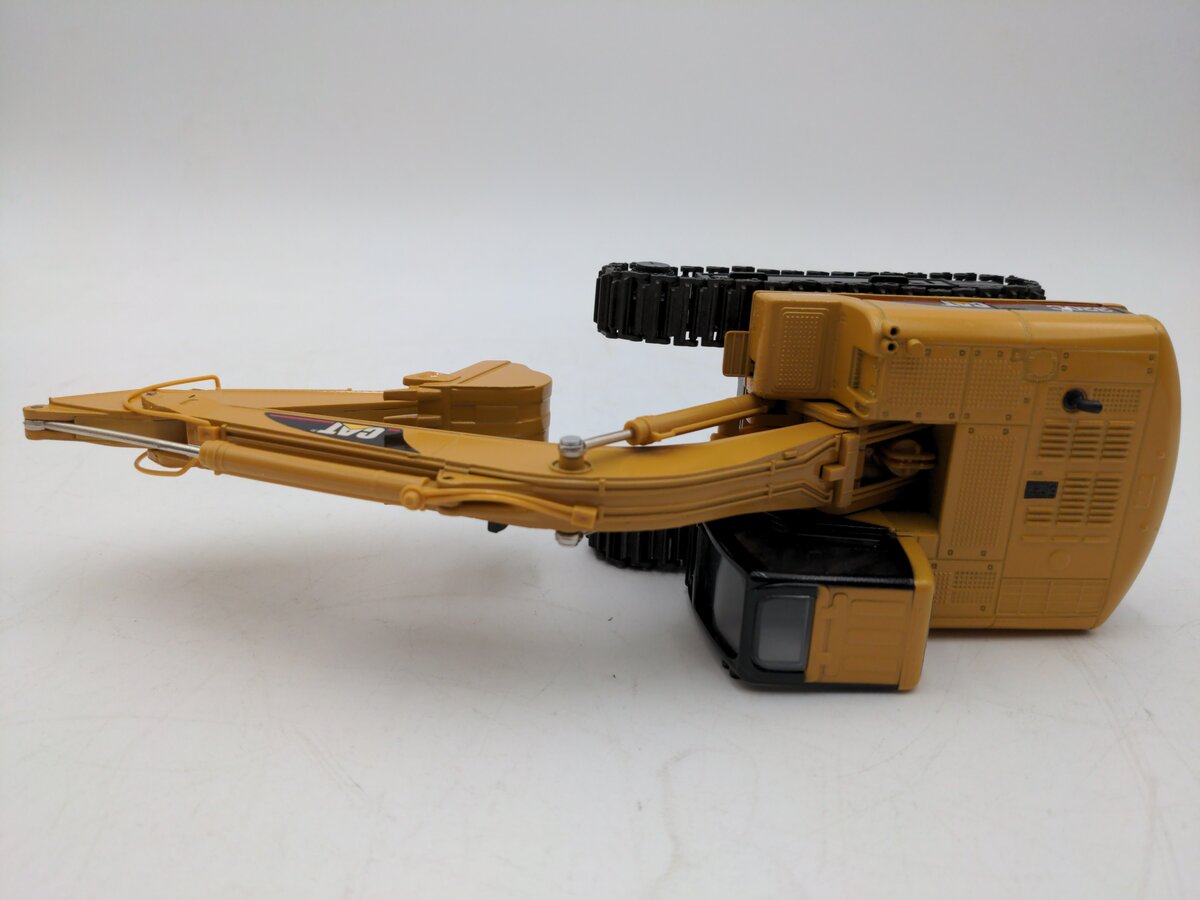 Caterpillar 320C 1:40 Scale Excavator EX/Box