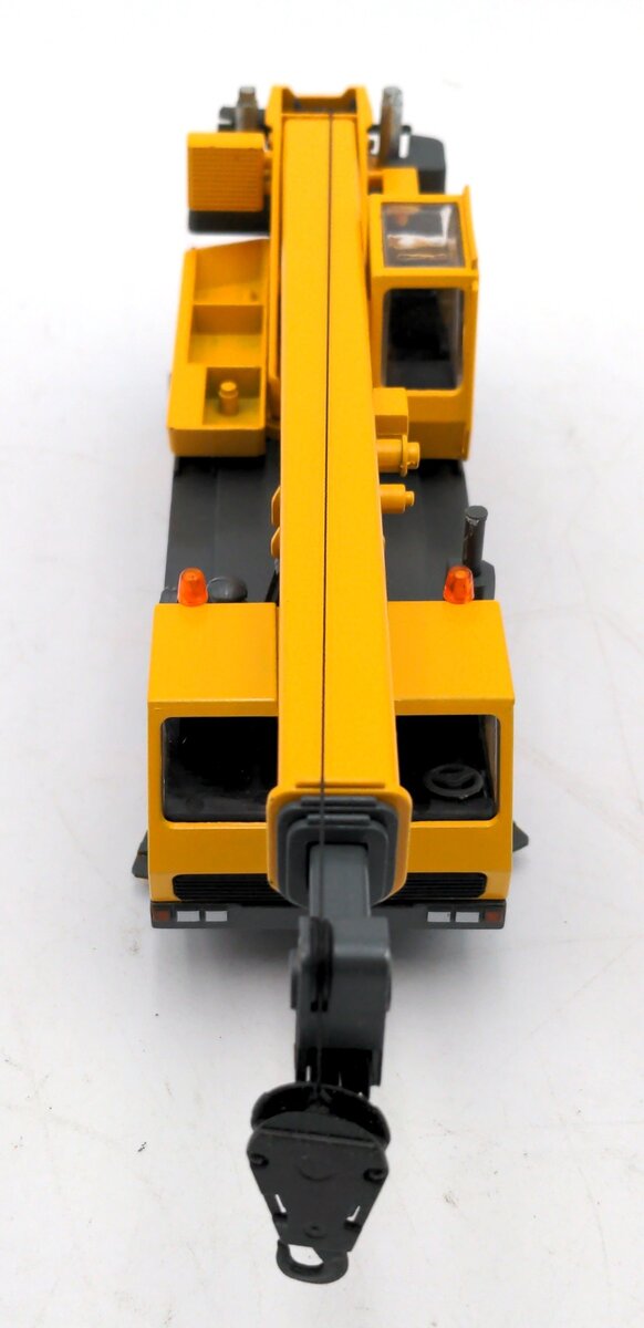 Conrad 2092/01 1:50 Scale Diecast GMK 3050 All Terrain Hydraulic Crane VG/Box