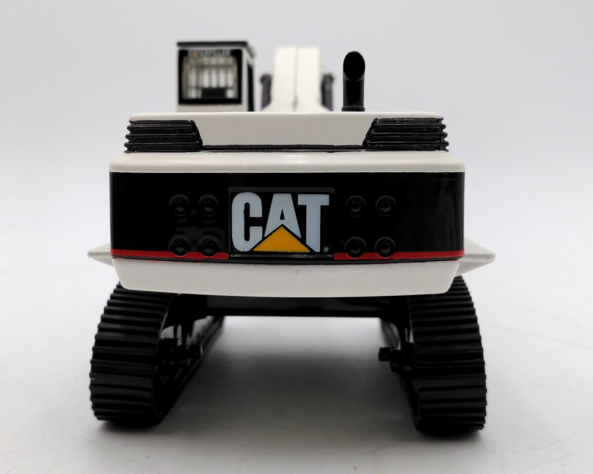 Ertl 2676 1:50 Scale 1997 CAT 5080 Front Shovel (White) NIB