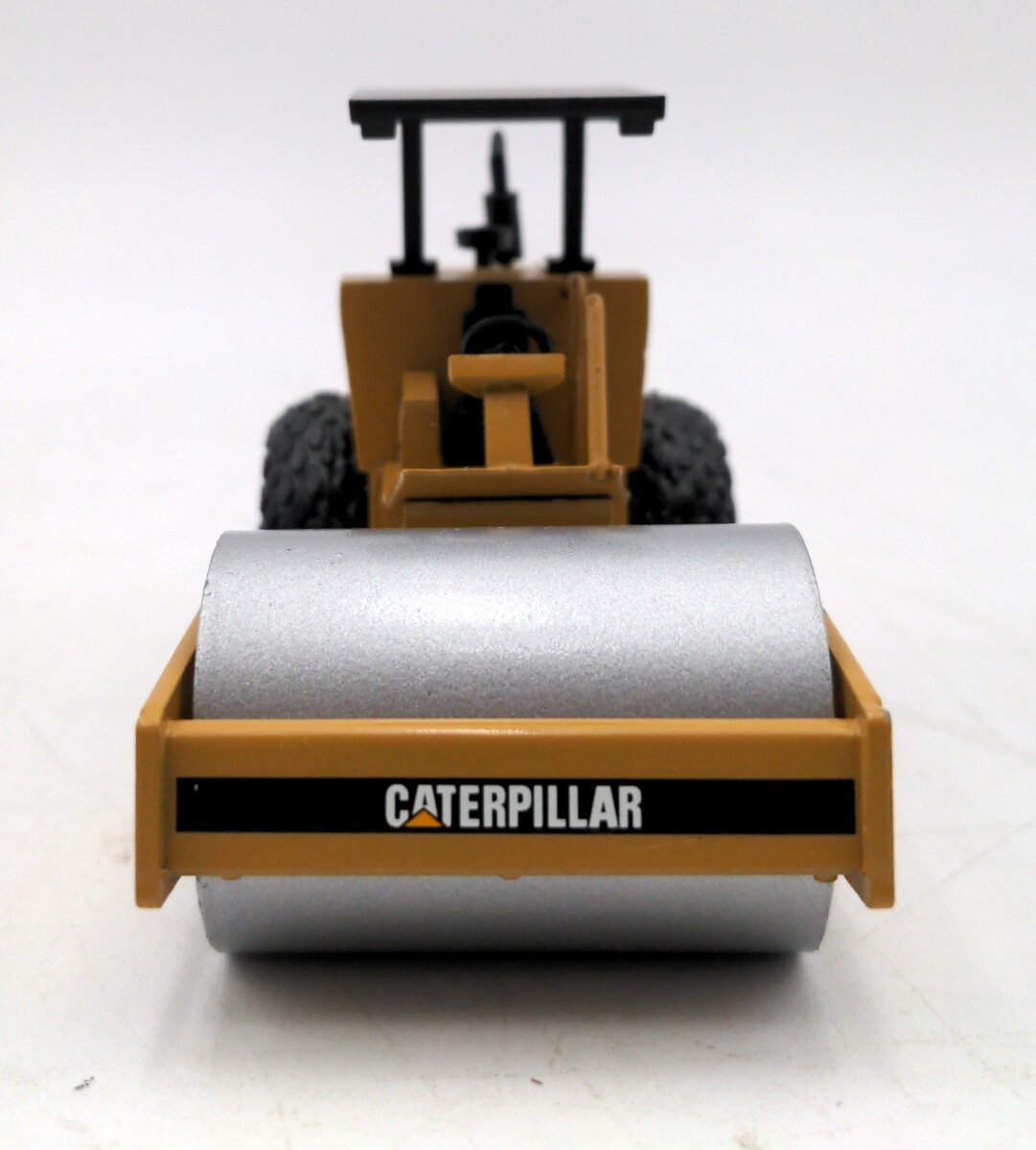 NZG 401/2 1:50 1995 Die-Cast CS-583CV Vibratory Soil Compactor NIB