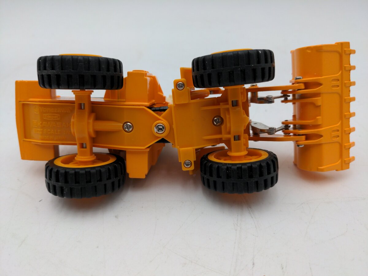 Yonezawa Toys 14-1699 1:48 Scale Diecast 90ZA Wheel Loader K-15 EX/Box