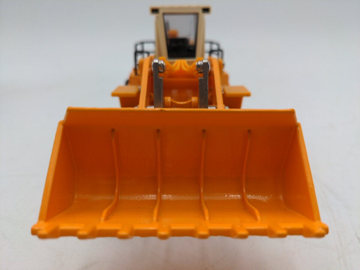 Yonezawa Toys 14-1699 1:48 Scale Diecast 90ZA Wheel Loader K-15 EX/Box