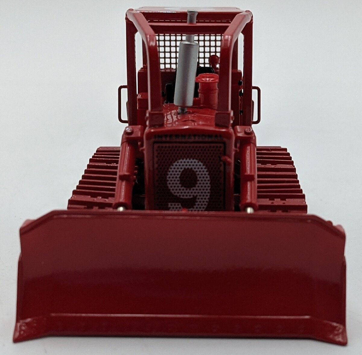 First Gear 50-3074 1:50 Diecast Intl. Harvester TD15 Crawler w/ROPS & Winch NIB