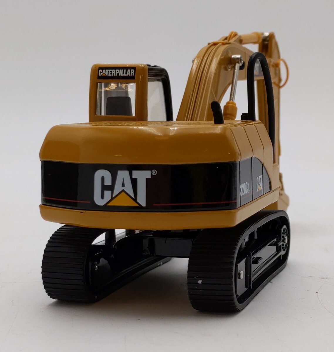 Norscot 55096 1:50 Die-Cast Caterpillar 320C L Excavator LN/Box