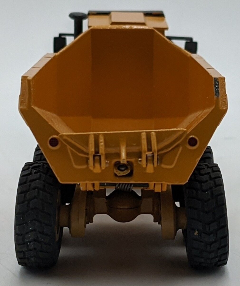 Old Cars 1:50 Diecast Komatsu HA250 Articulated Dump Truck VG/Box