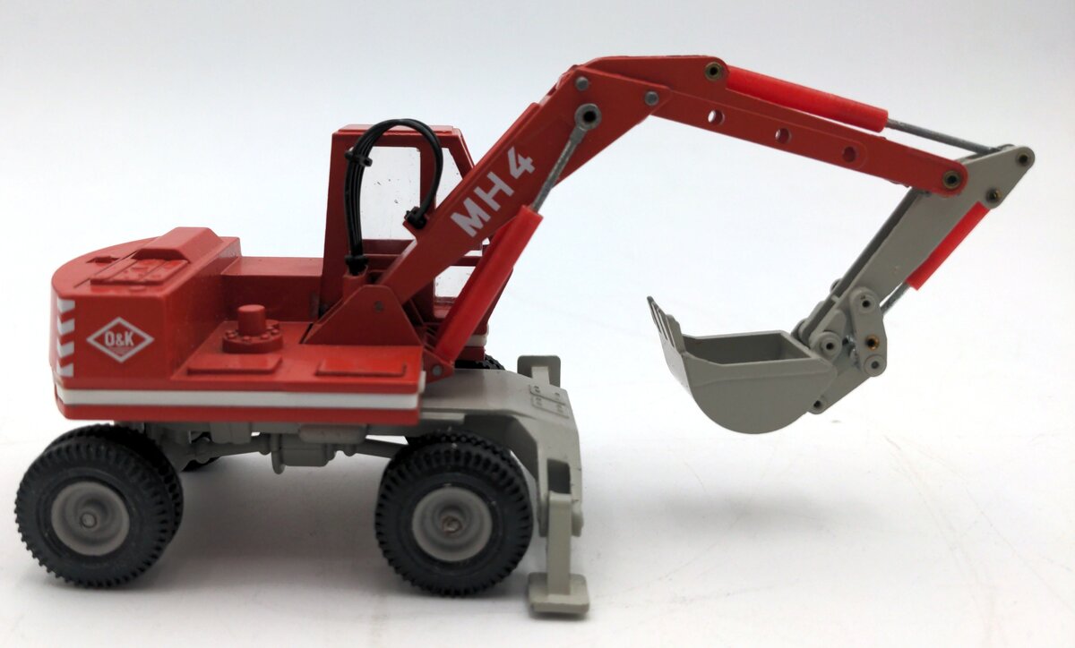 NZG 162 1:50 Scale Diecast O&K MH4 Wheeled Excavator EX/Box