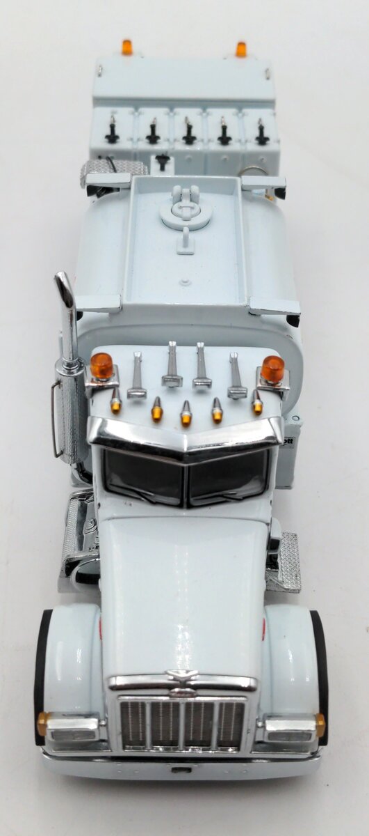 Sword Models SW2041-AA 1:50 Peterbilt 357 Rigid w/ Elliott Fuel & Lube Body NIB