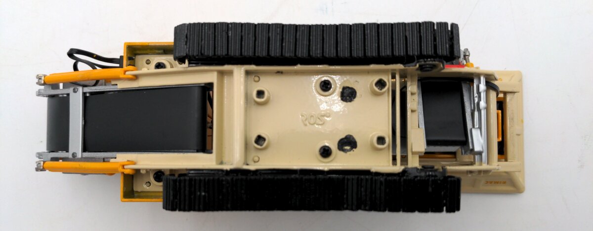 ROS 196-1 1:50 Scale Diecast Moby 1060 Crusher NIB