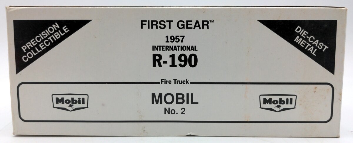 First Gear 19-1304 1:34 Scale Diecast 1957 International R-190 Fire Truck NIB