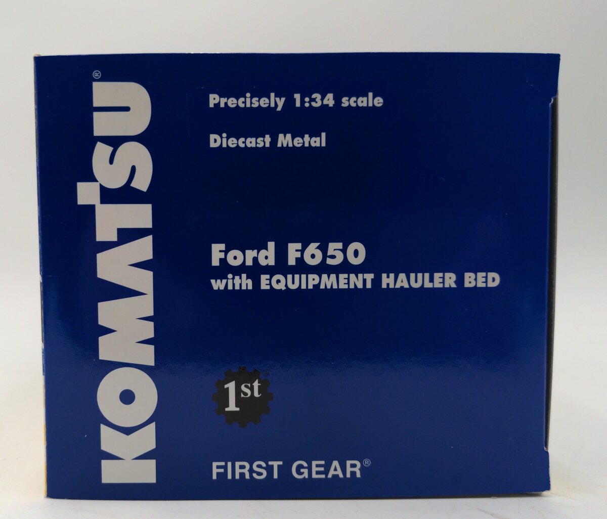 First Gear 19-3253 1:34 Scale Diecast Ford F650 w/ Komatsu Equipment Hauler Bed NIB