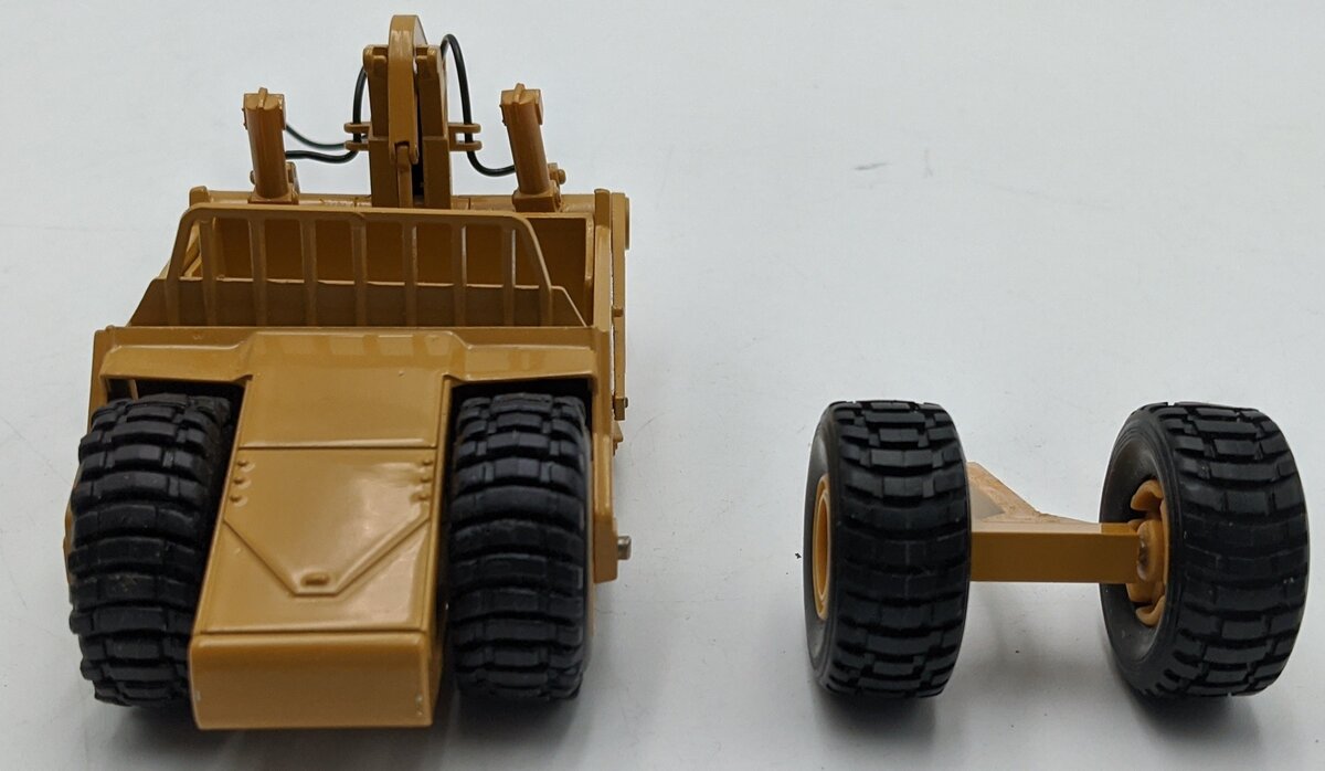 NZG 122 1:50 Diecast Caterpillar 621 Scraper (Scraper Only) VG/Box