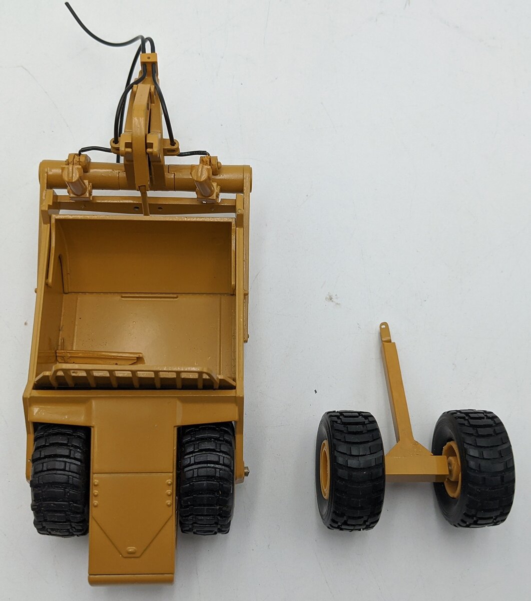 NZG 122 1:50 Diecast Caterpillar 621 Scraper (Scraper Only) VG/Box