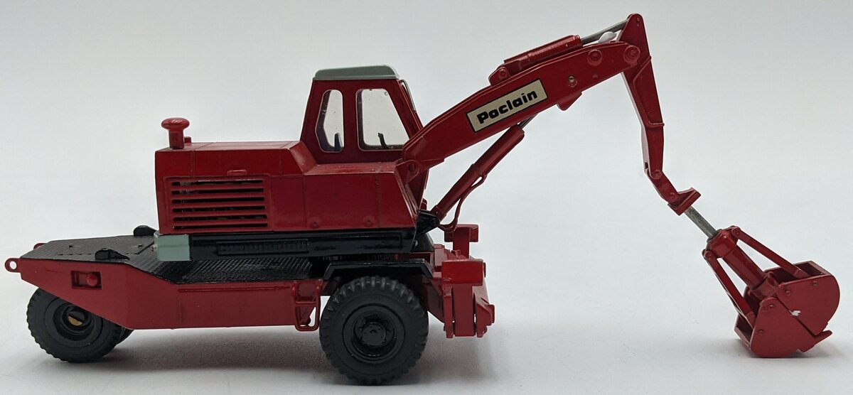HartSmith Models Ltd. 1:48 Diecast Poclain TY45 Wheeled Excavator w/Clam Bucket NIB
