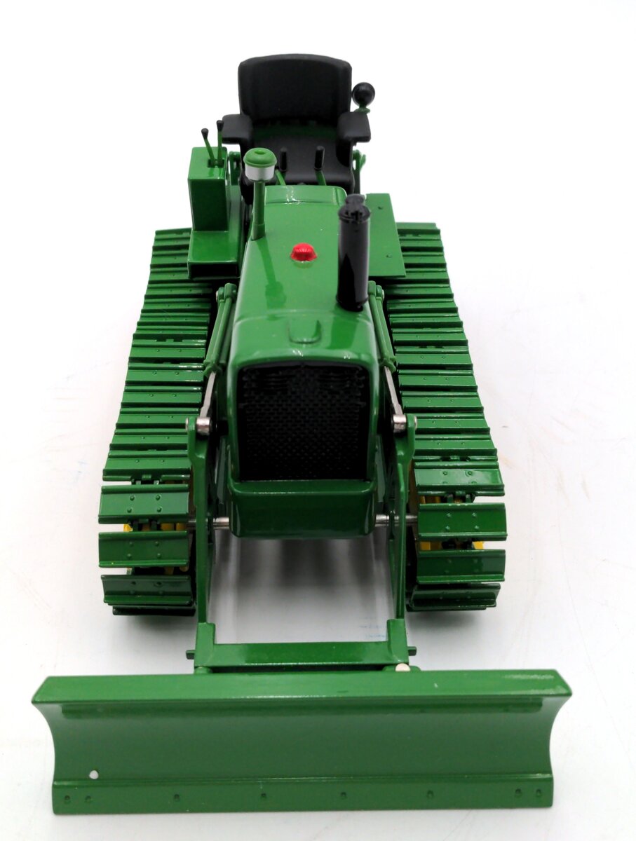 Ertl 15384 1:16 Scale Diecast John Deere 1010 Crawler w/ Blade Plow City NIB