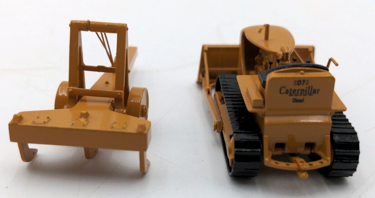 CCM 126 1:87 Scale Brass Caterpillar D7 Dozer w/ Tow Ripper NIB