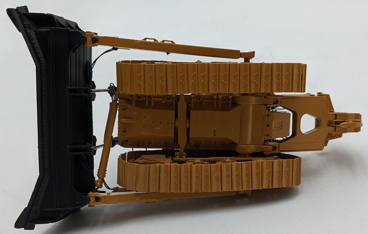 CCM D11 1:87 Scale BRASS Caterpillar D11CD Track Type Tractor NIB
