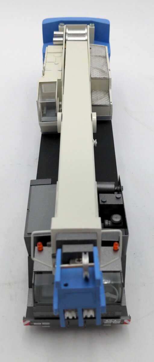 Unicata fm9566-011:50 Scale Tadano AR-2000 All Terrain Crane EX/Box